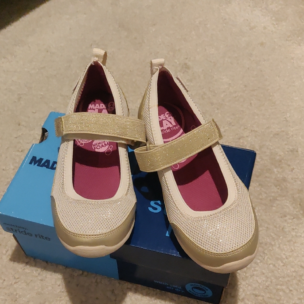 Stride Rite Mary Jane Shoes M2P Tilly Champagne Sz 13.5M